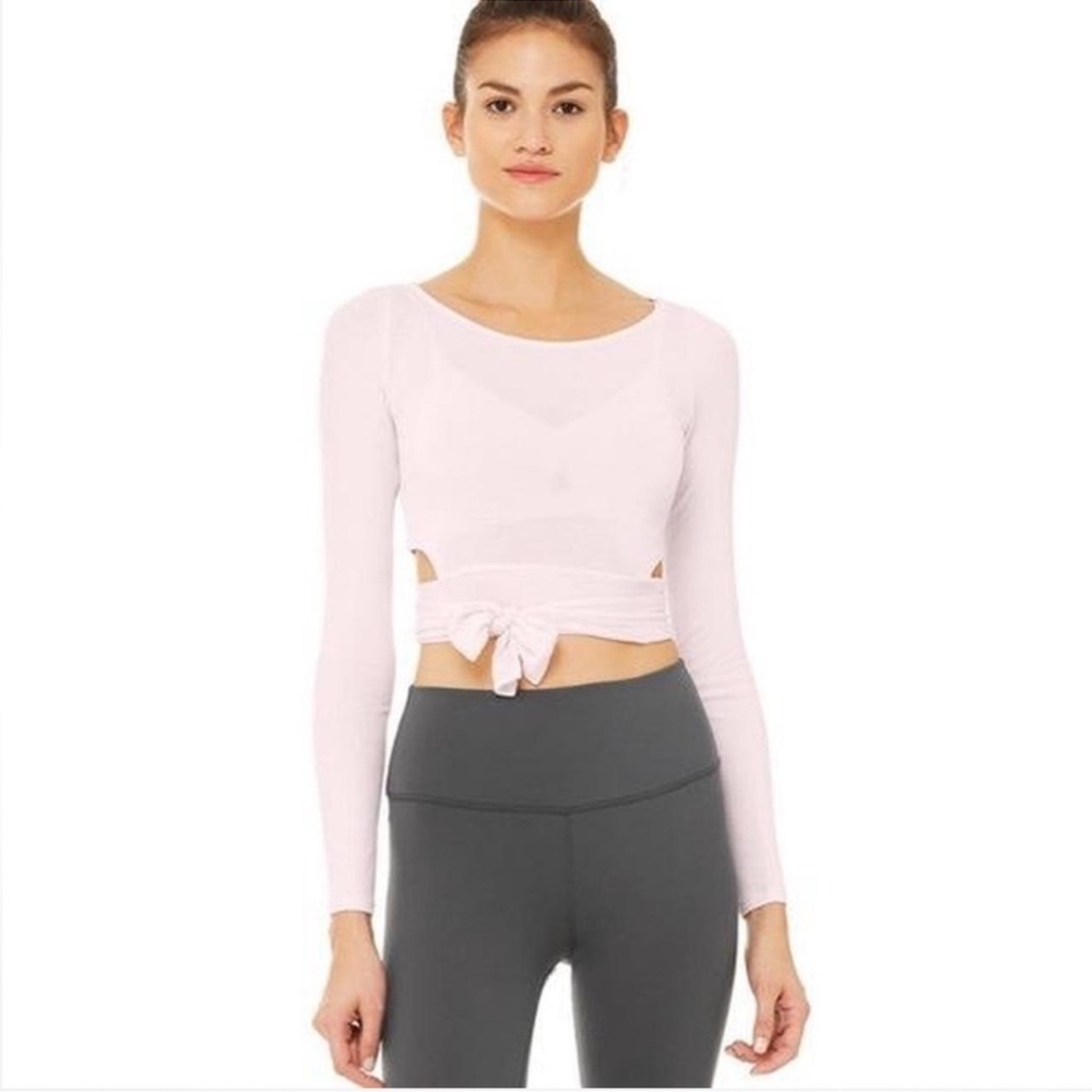 EUC hard to find Alo yoga barre wrap top